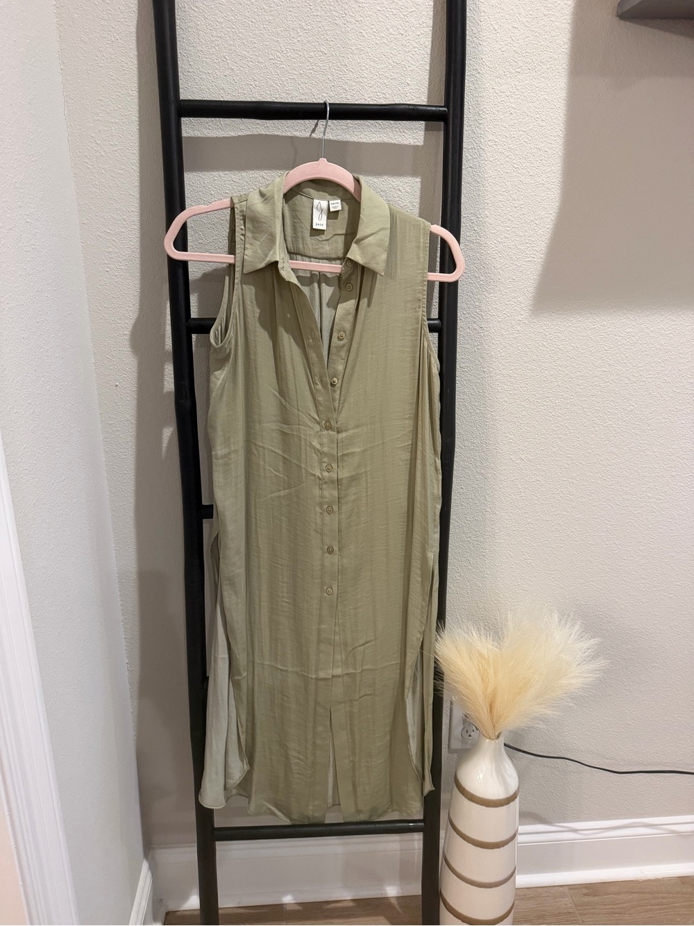 Joie Olive Green Sleeveless Button-Down Tunic